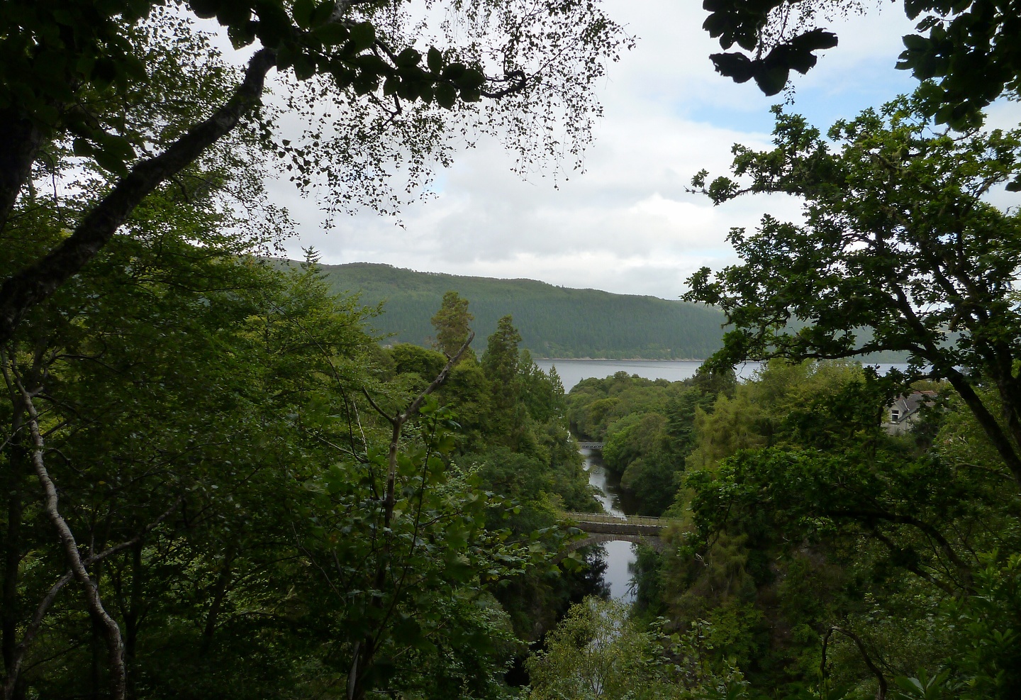 gbx-lochnessriver.jpg