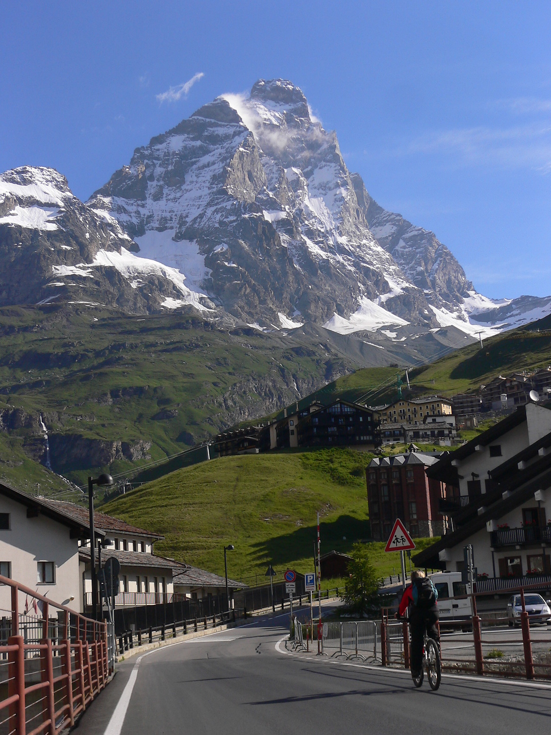 cervinia-strasse.jpg