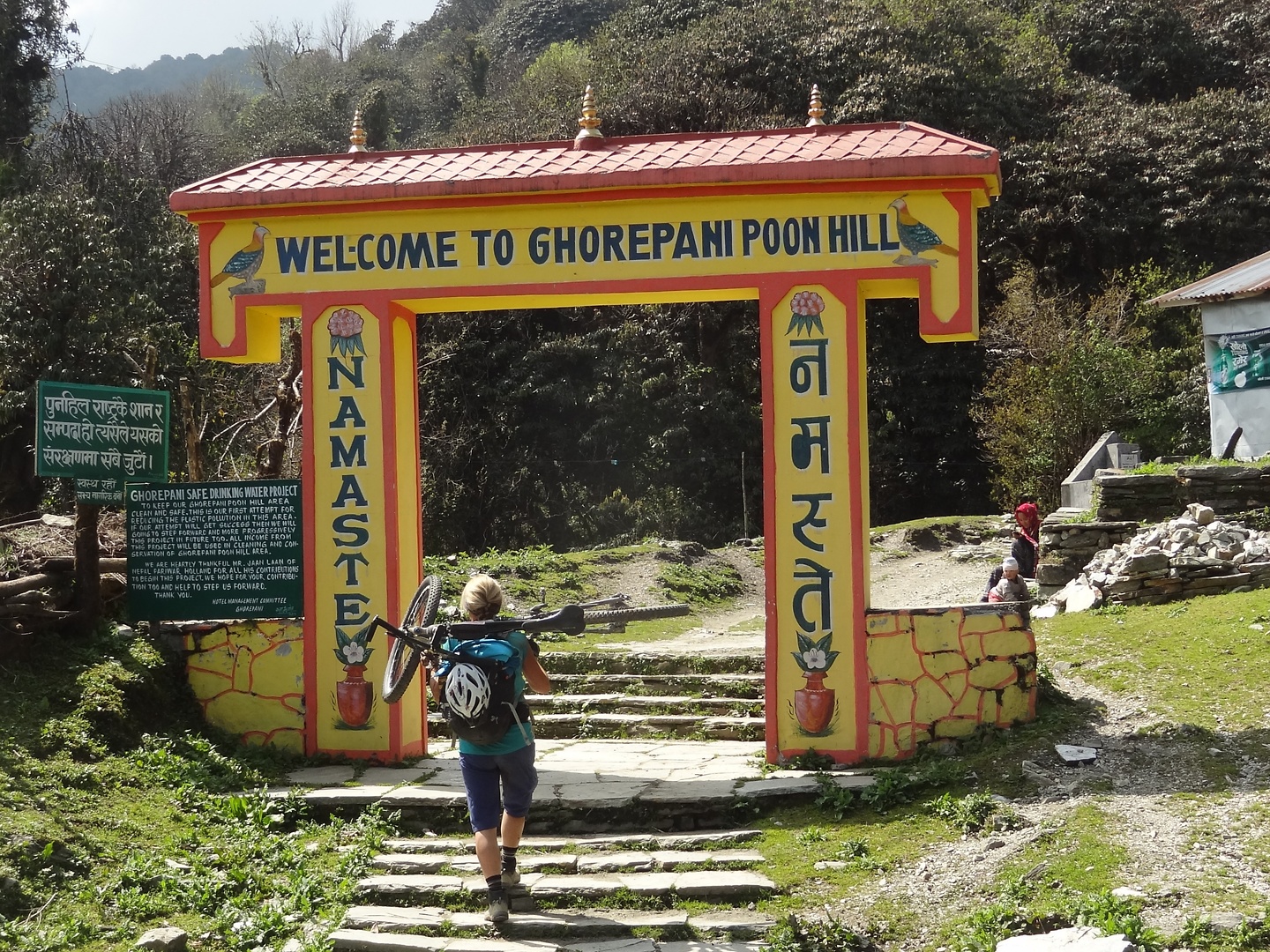 ghorepani-carry.jpg