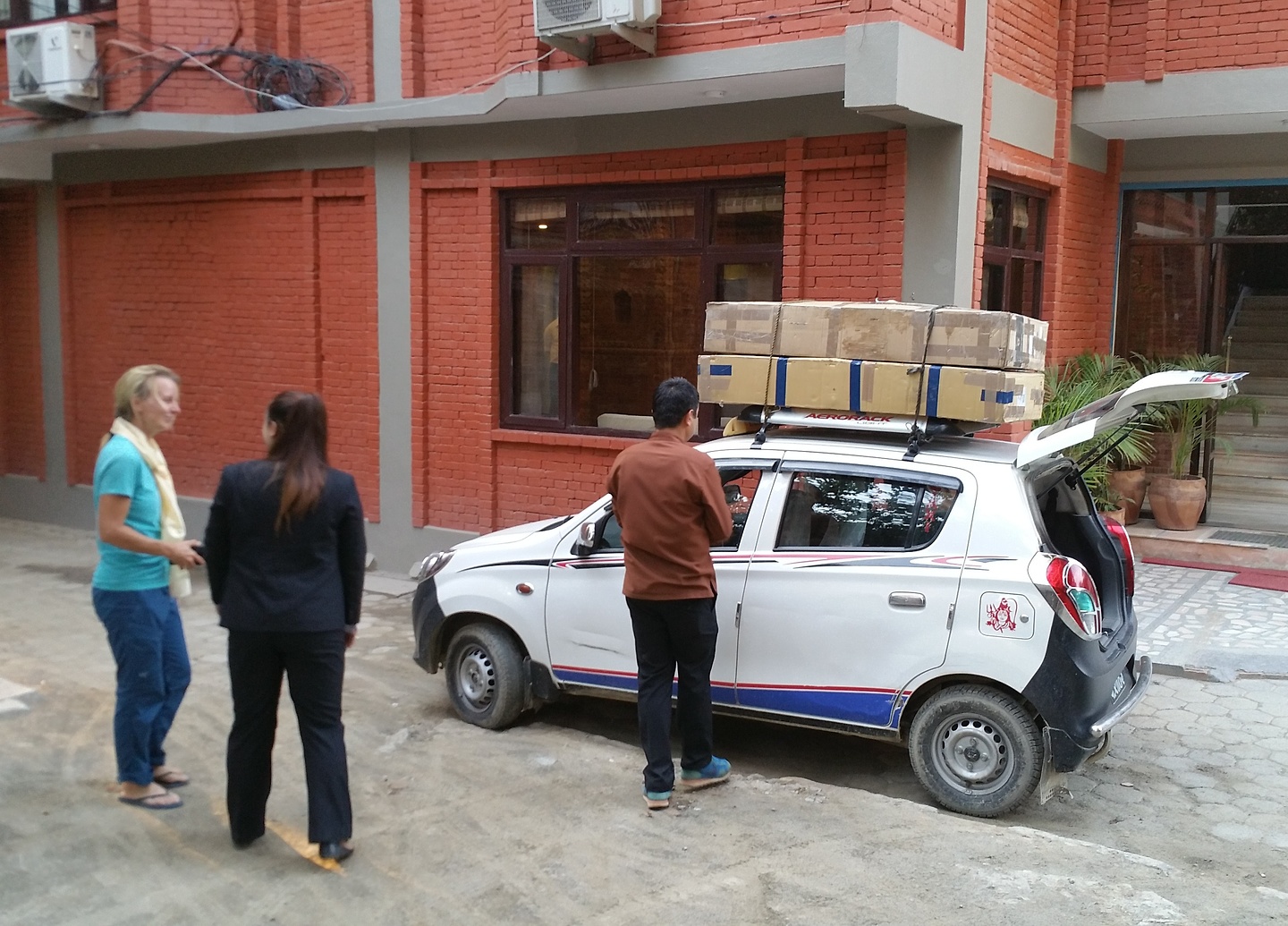 kathmandu-taxi.jpg