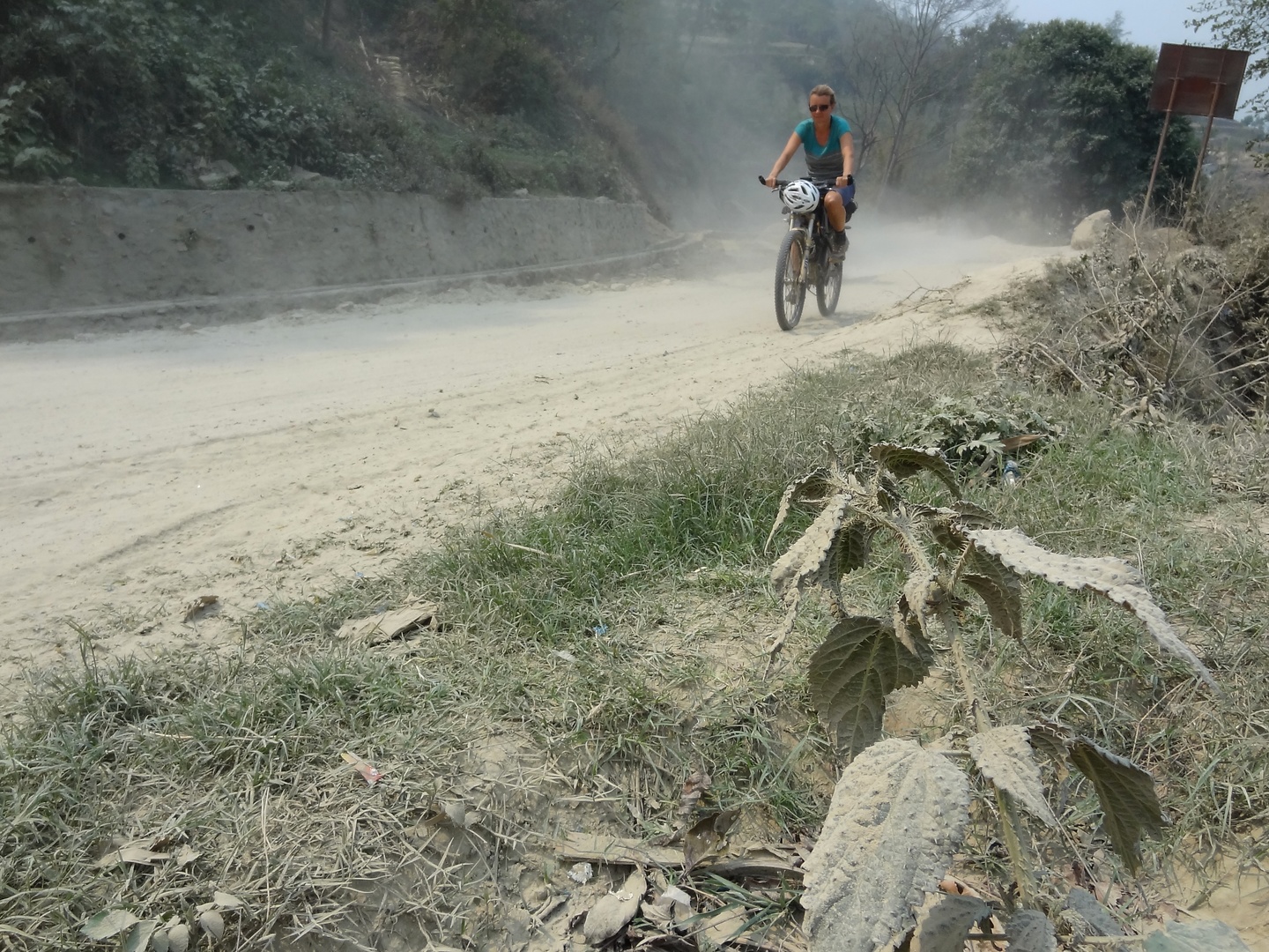 kathmandu-uphill3.jpg