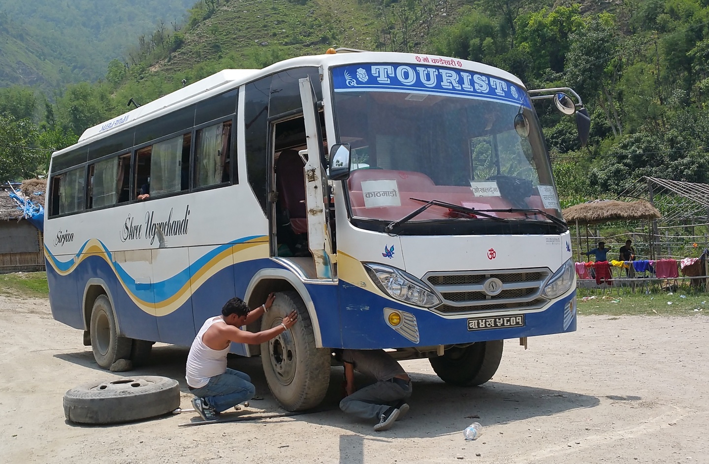 phaplu-tire.jpg