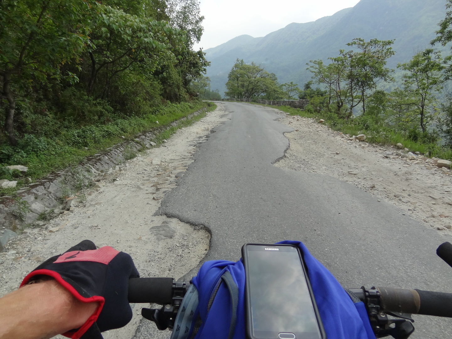 pokhara-asphalt.jpg