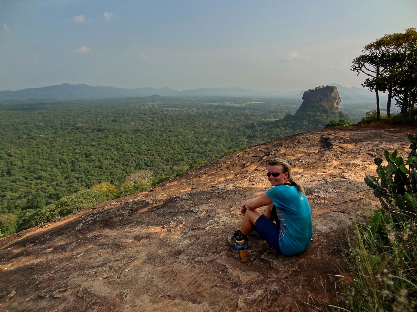 sigiriya-rock6.jpg