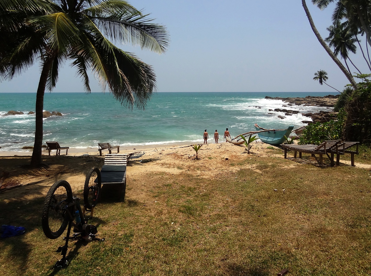 tangalle-beach1.jpg