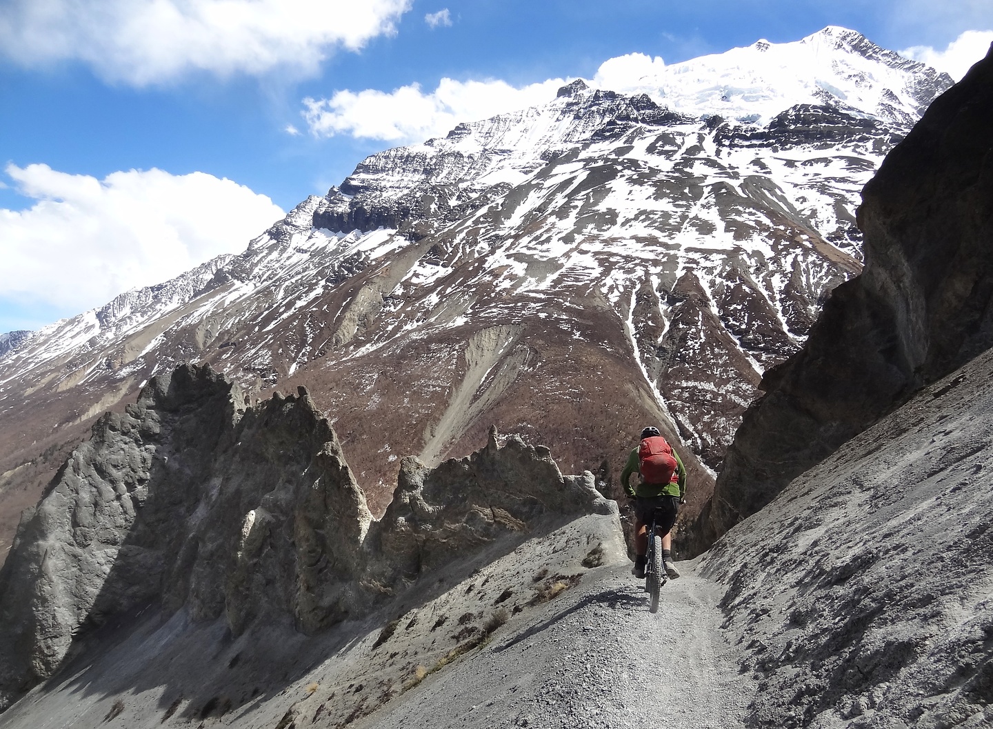 tilichobase-trail07.jpg