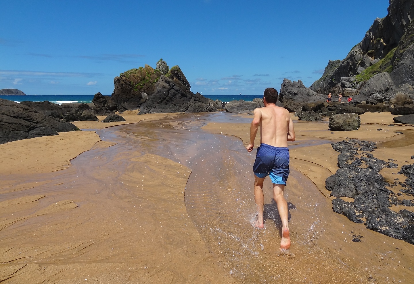 mundaka-playalaga3.jpg