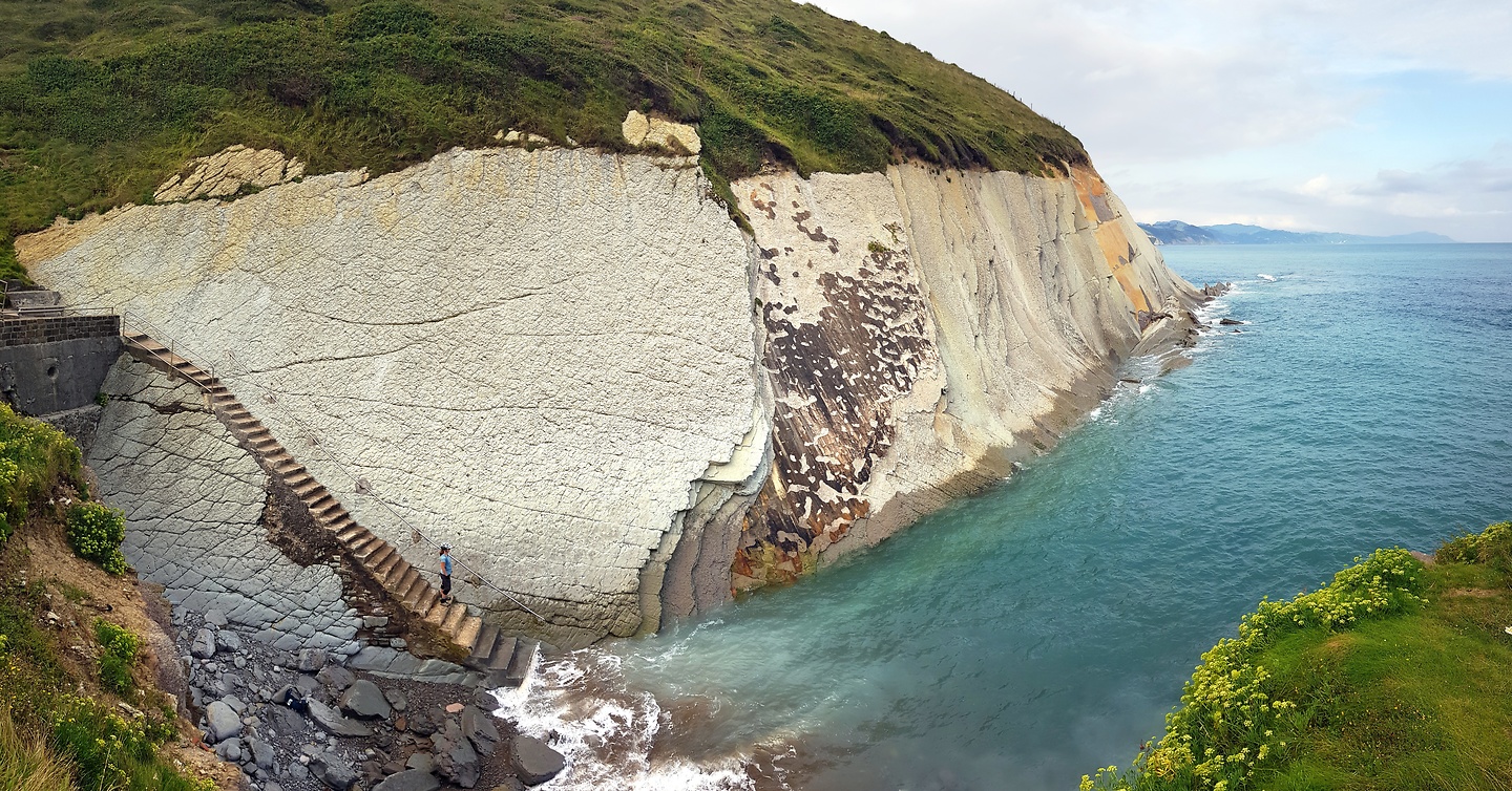zumaia-cliffs.jpg