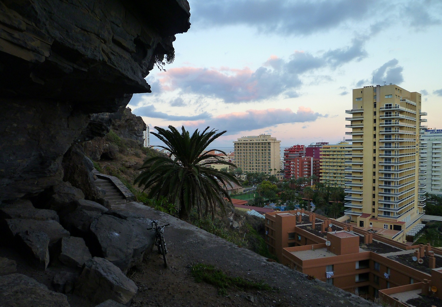 andres-puertocave2.jpg