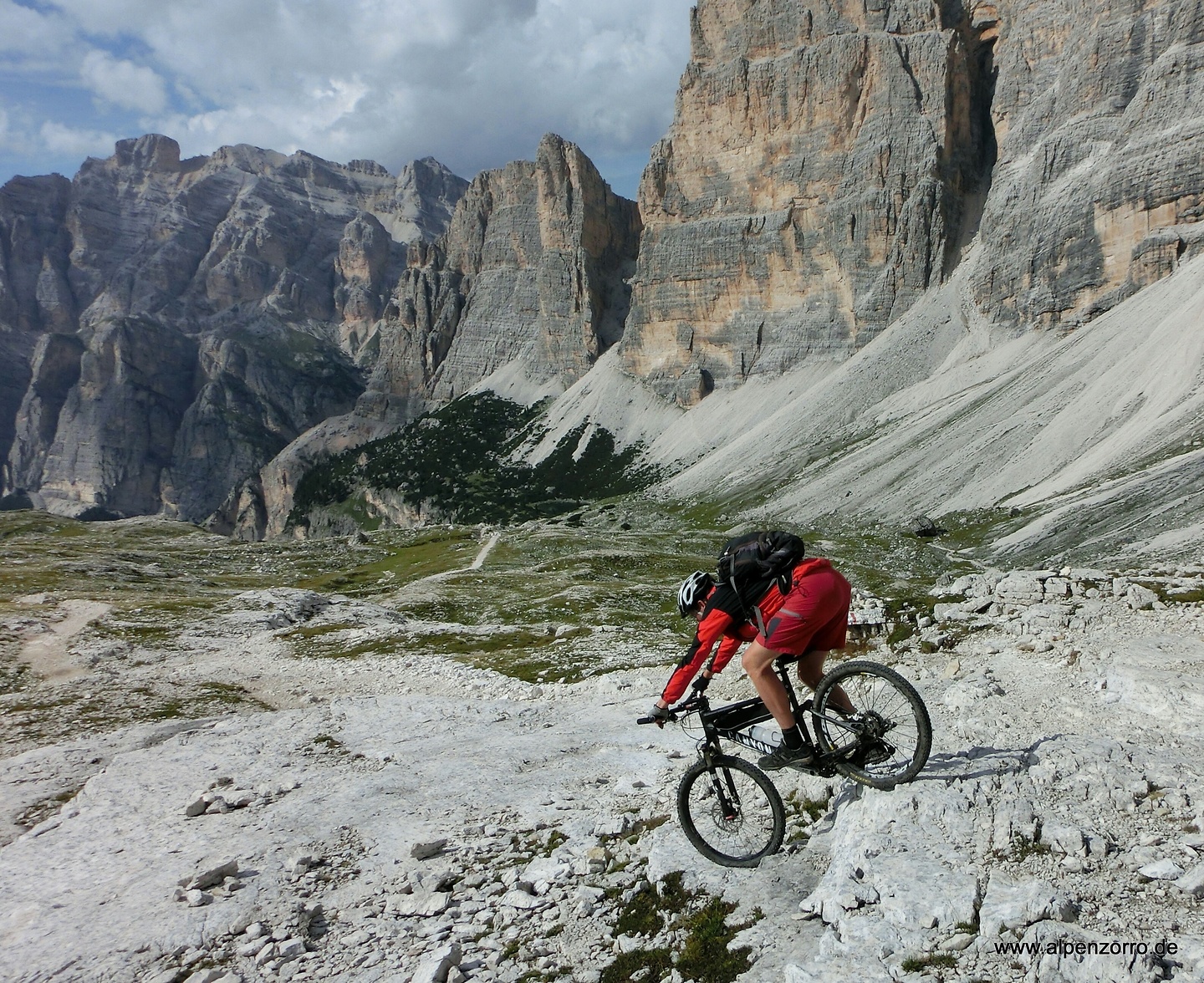 lagazuoi-trail03.jpg