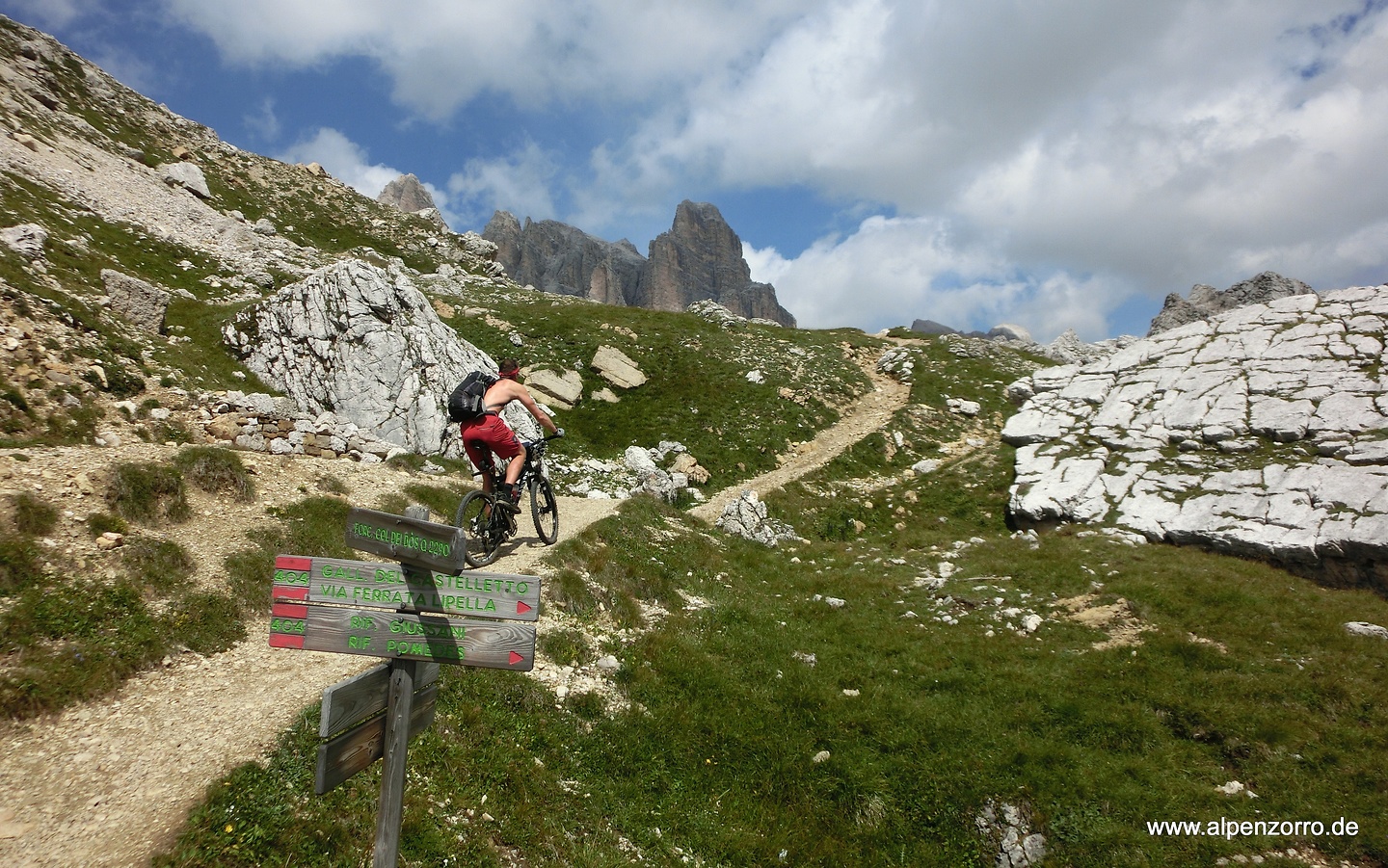 lagazuoi-uphill4.jpg