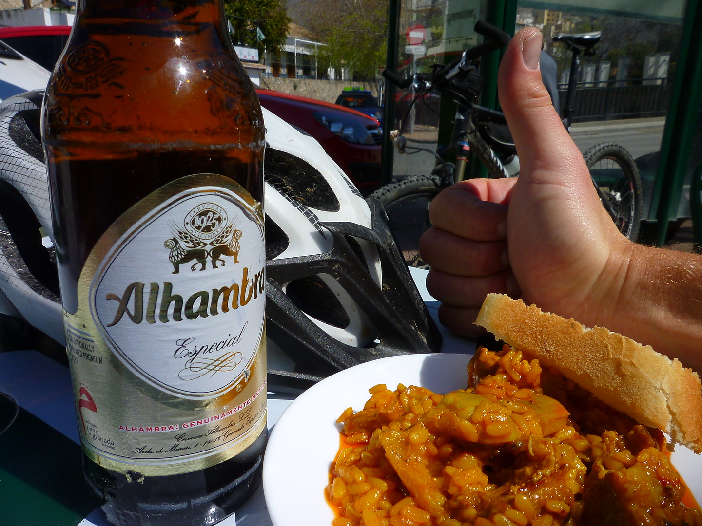 monacan-bierdaumen.jpg