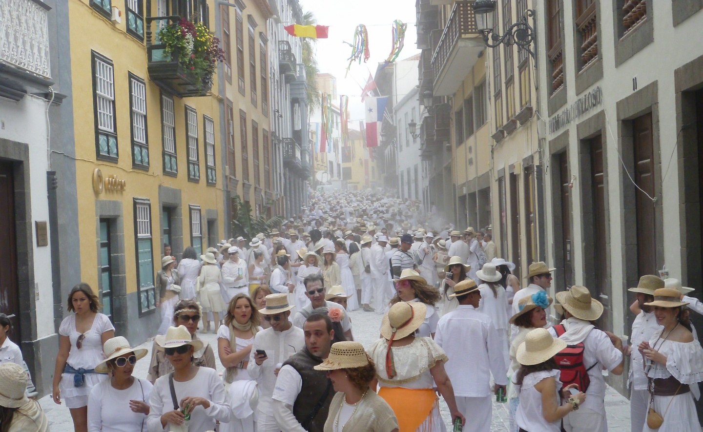 pilar-cruzstrasse.jpg