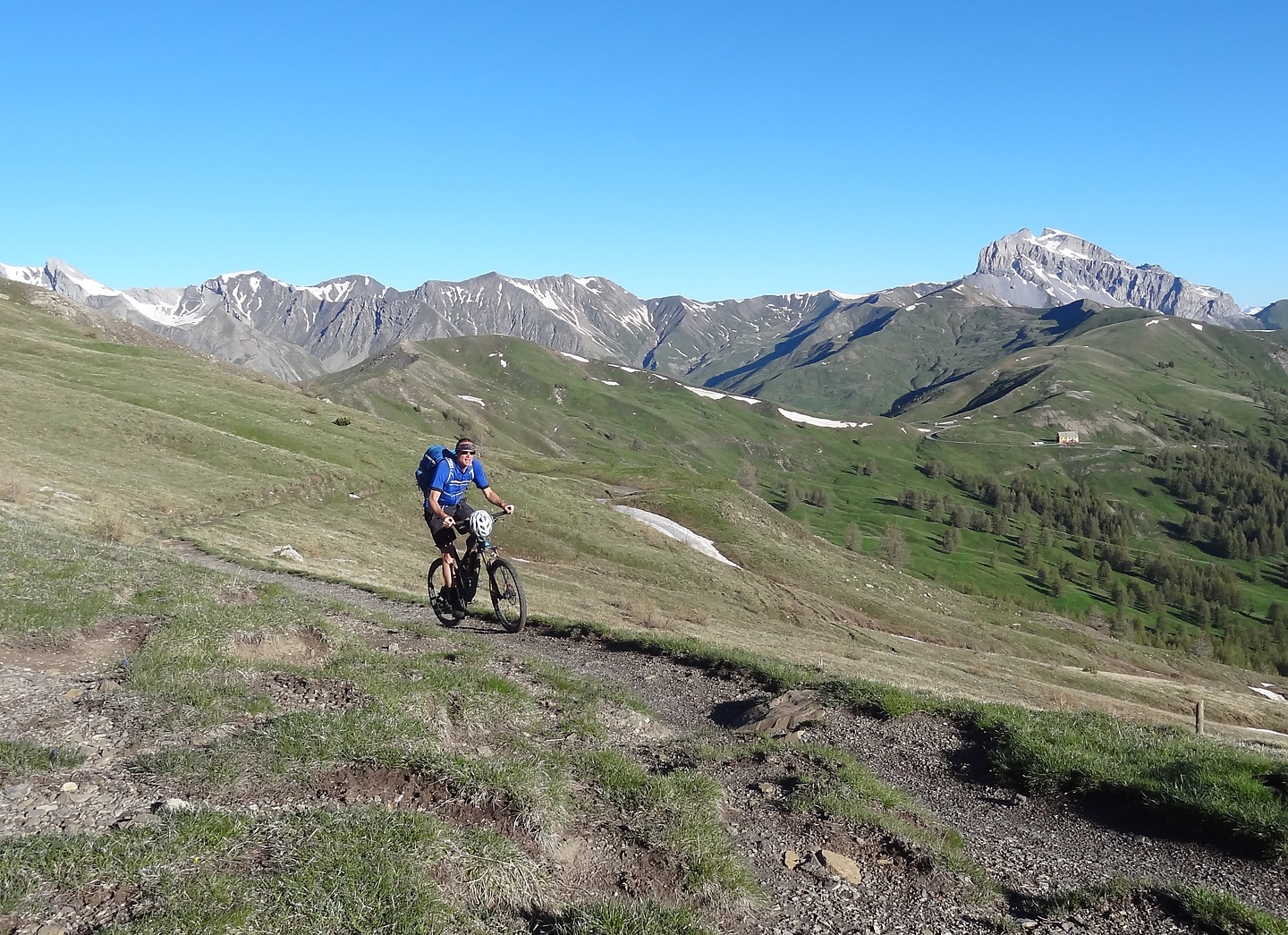 allos-trail1.jpg