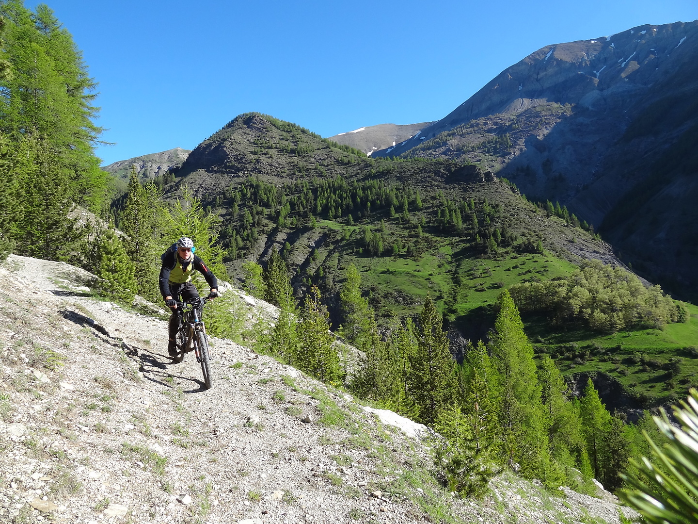 allos-trail5.jpg