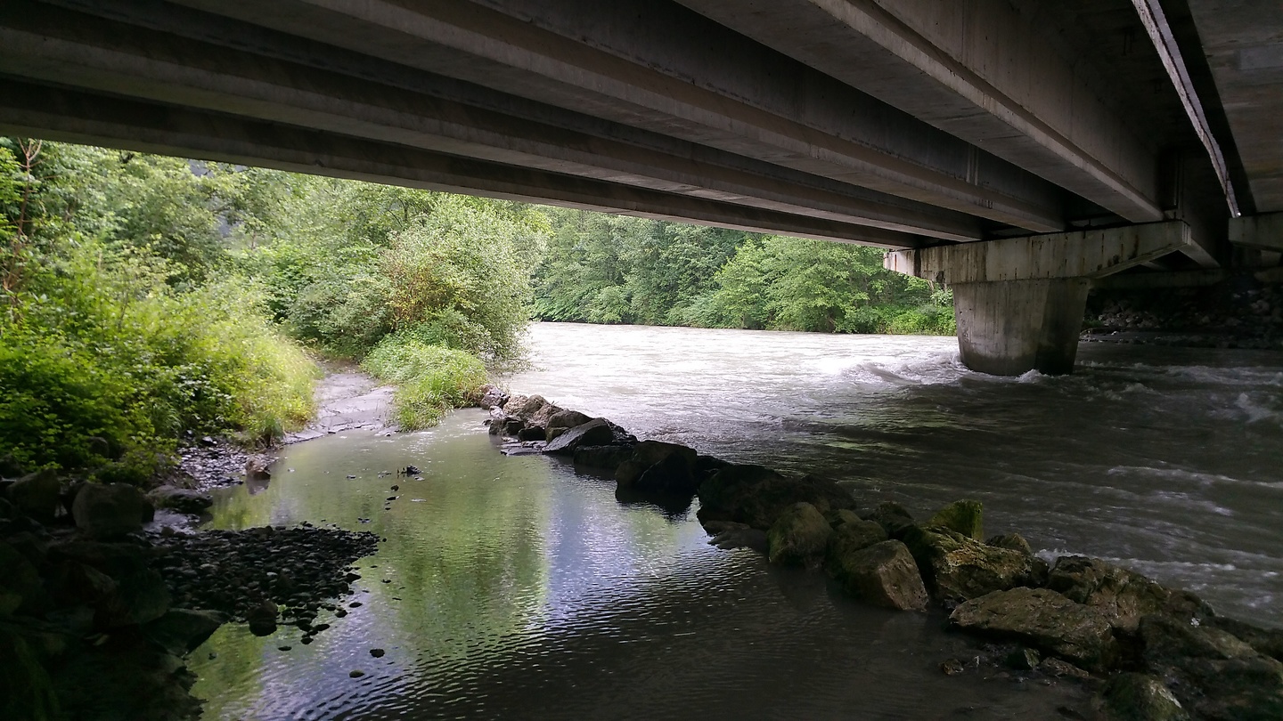 cluses-bikepath2.jpg