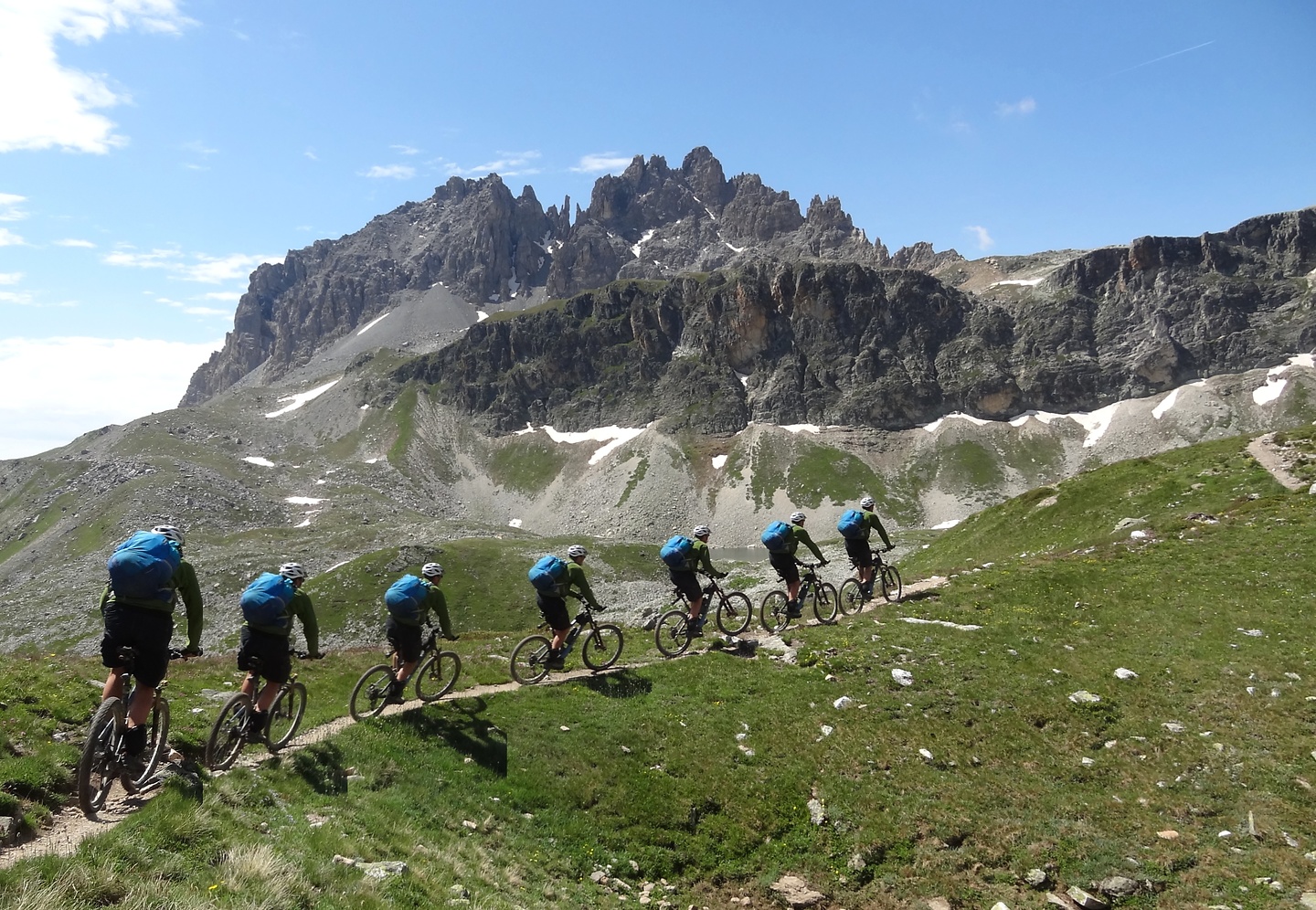 etroite-trail3.jpg