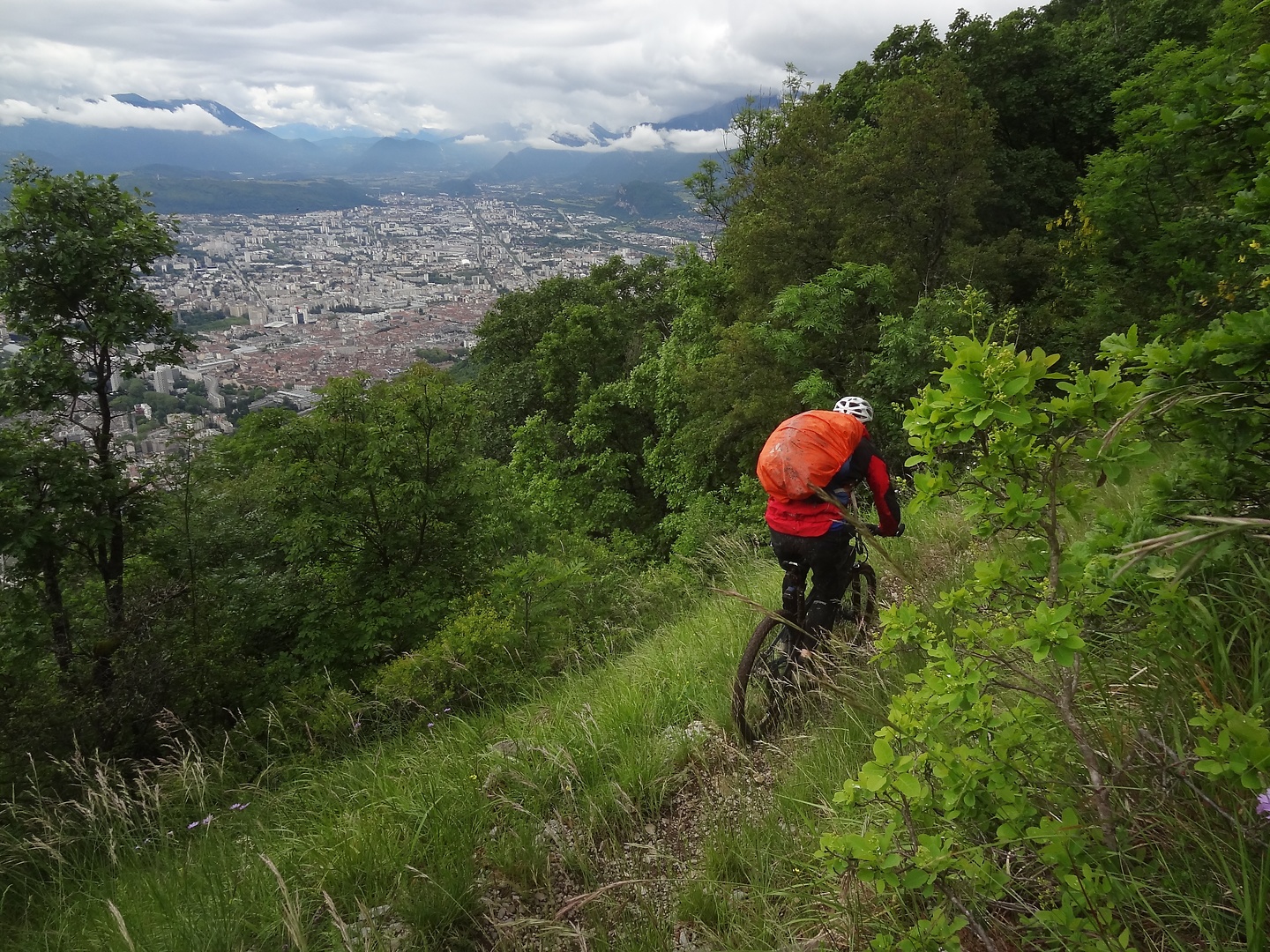 grenoble-eynardtrail3.jpg