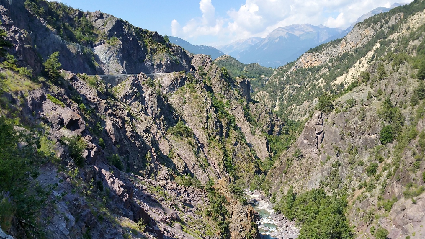 guillestre-gorge.jpg
