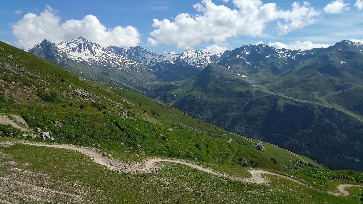meribel-trail1.jpg