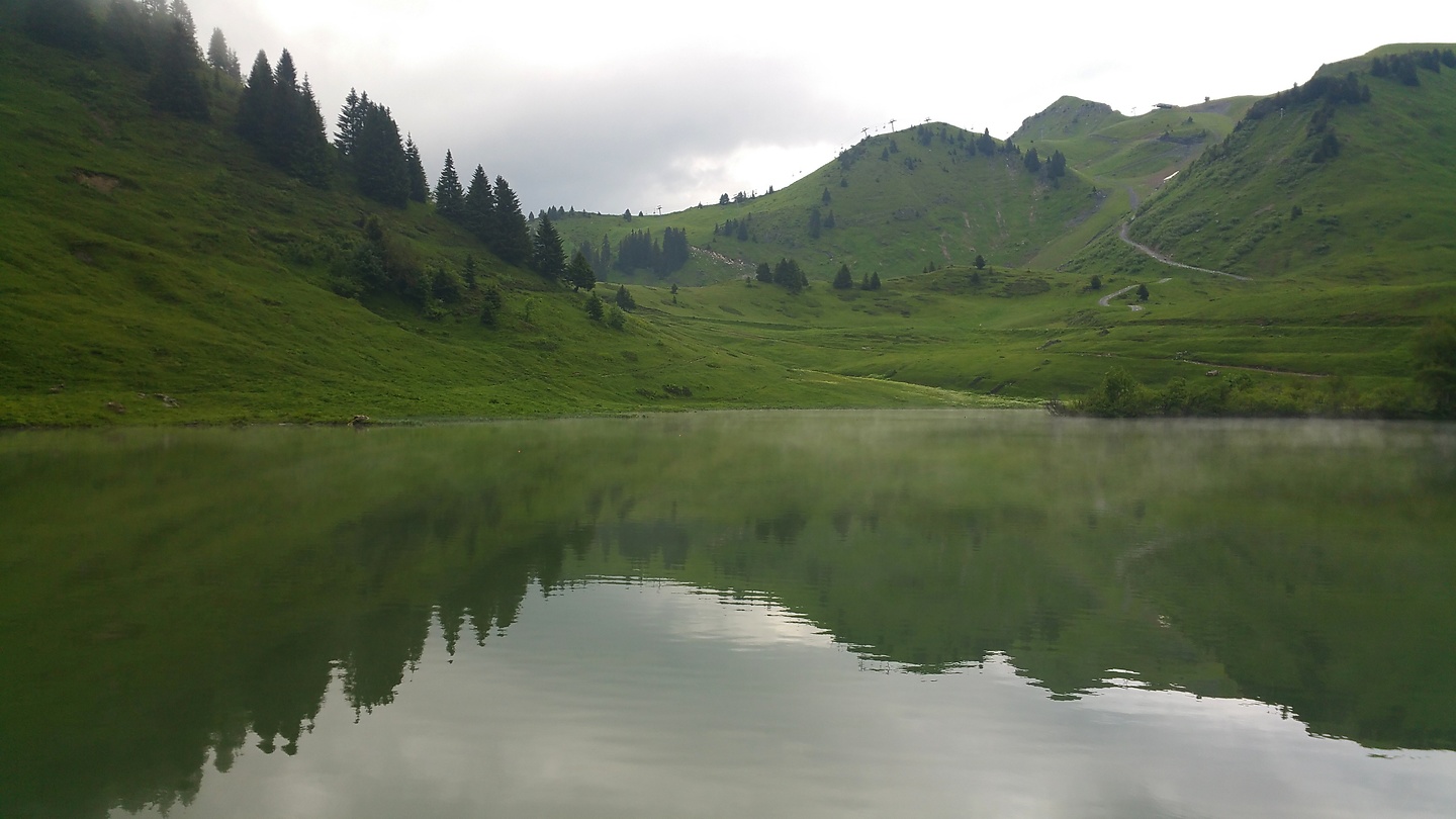 samoens-lake.jpg