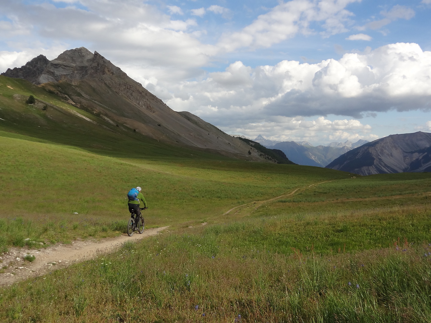 thures-trail2.jpg