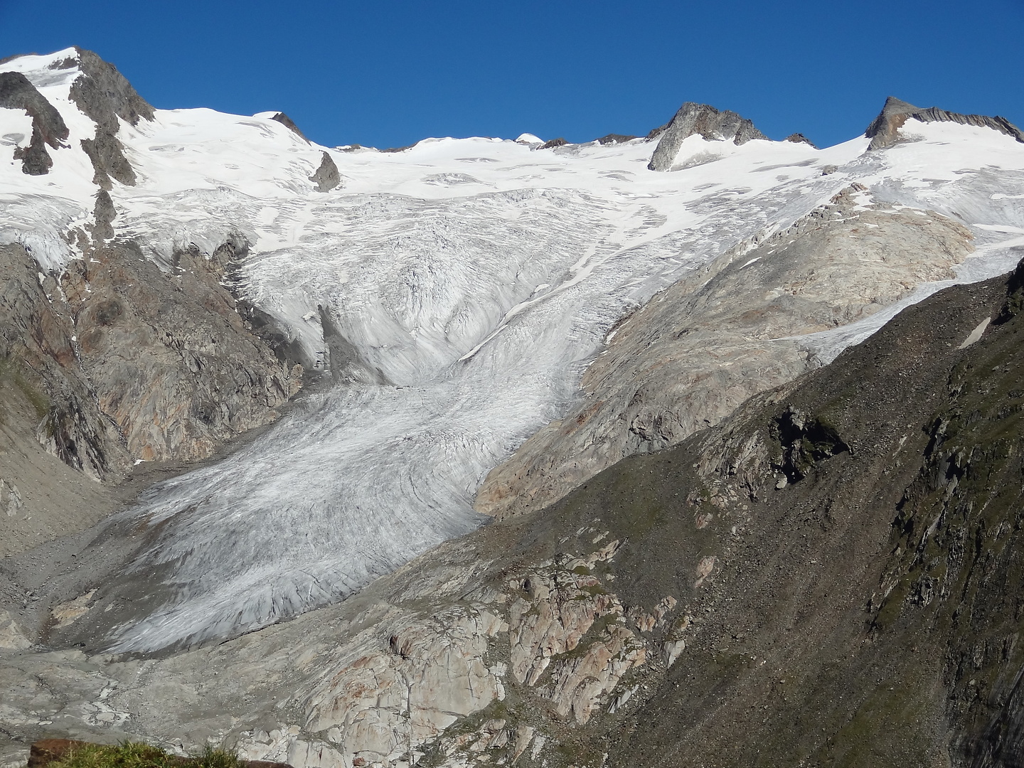 umbaltoerl-glacier.jpg